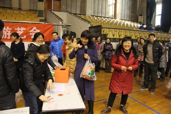 机关工会委员和小组长召开座谈会